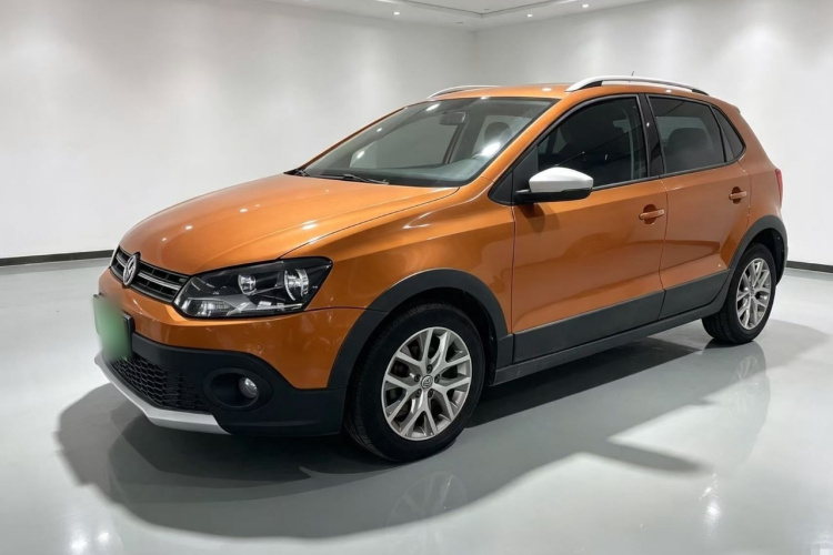 Volkswagen Polo 2017 car image #2