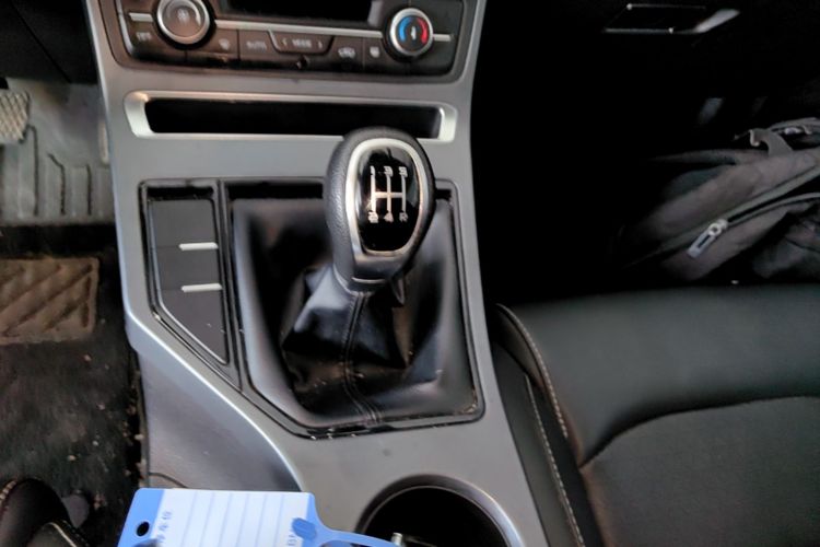 GEELY Emgrand 2021 #14 GEELY Emgrand 2021 car image #14