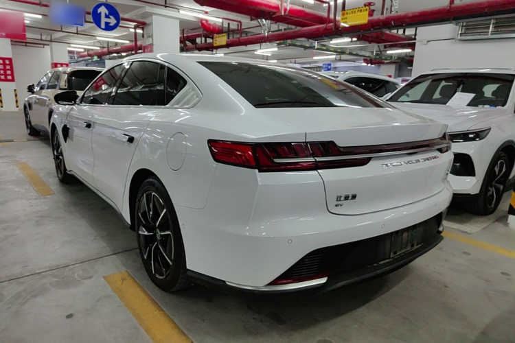 BYD Han 2021 #5 BYD Han 2021 car image #5