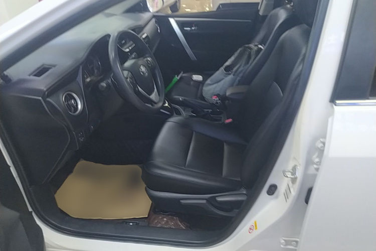 Toyota Corolla 2018 #15 Toyota Corolla 2018 car image #15