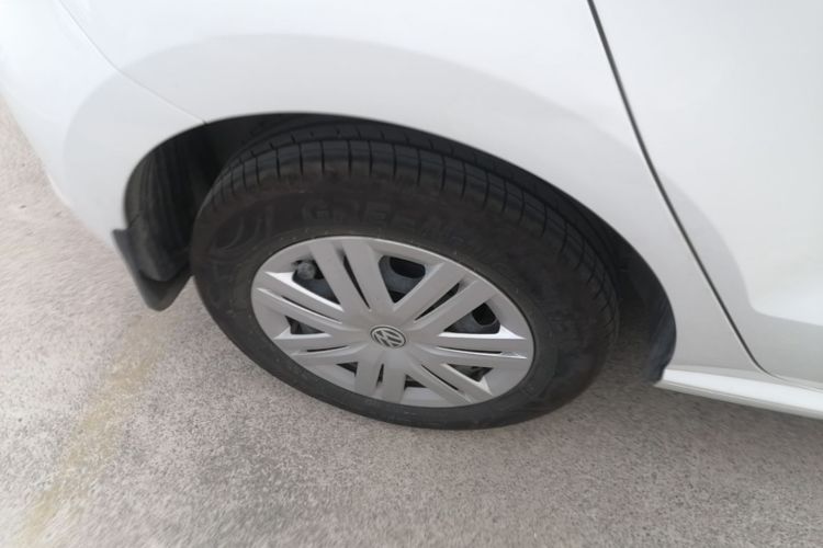 Volkswagen Polo 2017 #10 Volkswagen Polo 2017 car image #10