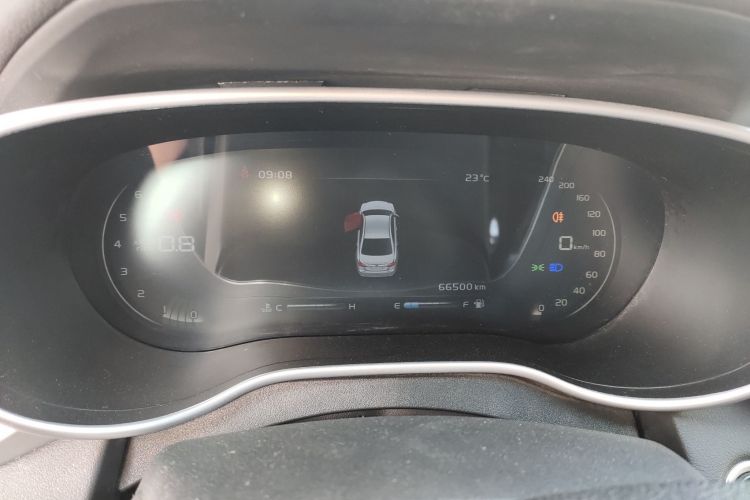GEELY Emgrand 2018 car image #12
