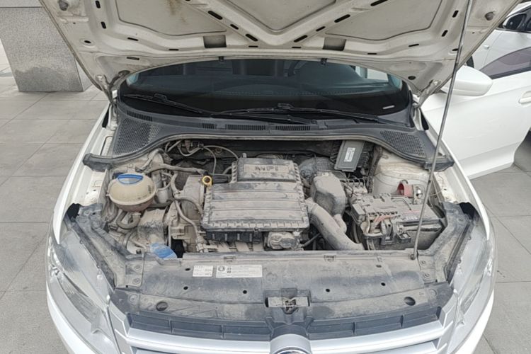 Volkswagen Santana 2016 #20 Volkswagen Santana 2016 car image #20