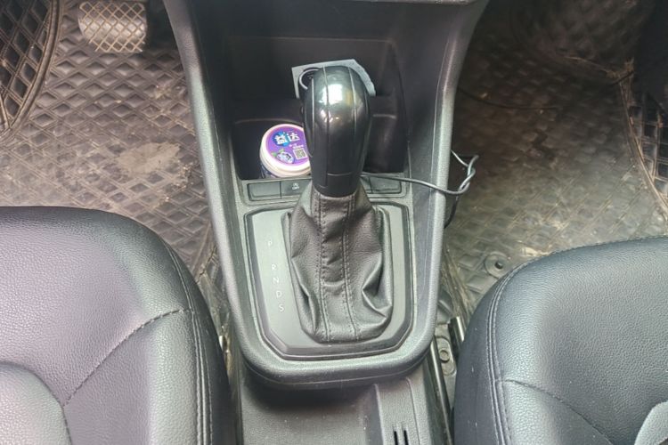 Volkswagen Santana 2019 #17 Volkswagen Santana 2019 car image #17