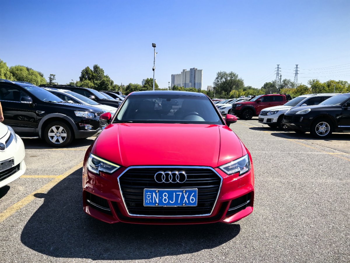 Audi A3 2017 immagine di auto #2