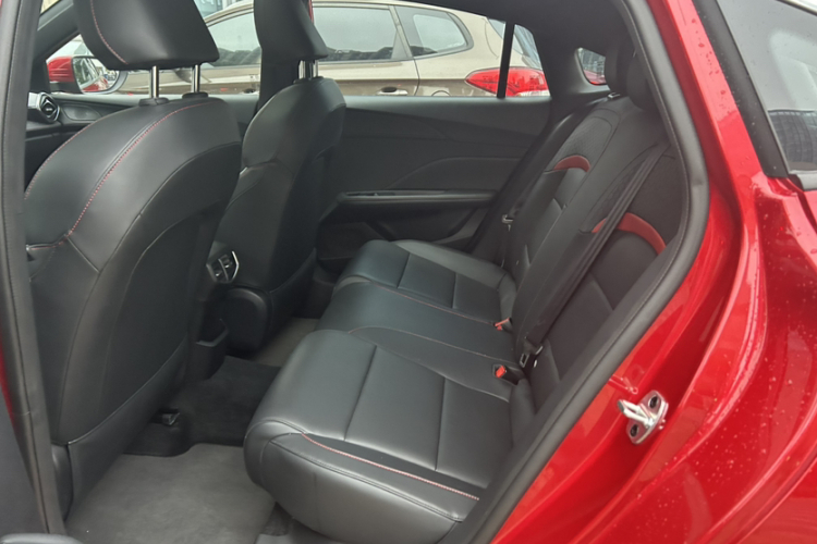 MG 5 2024 #21 MG 5 2024 imagen de coche #21