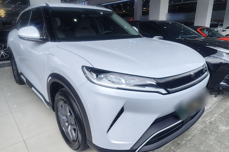BYD YuanUP 2025 car image #6