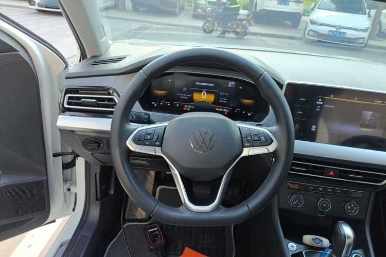 Volkswagen Lavida 2023 #11 Volkswagen Lavida 2023 car image #11
