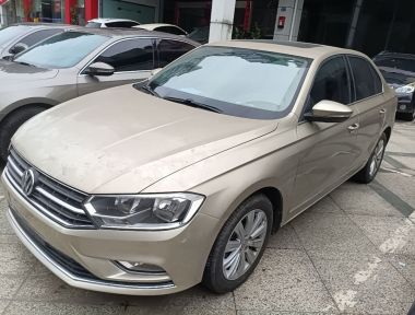 Volkswagen Bora 2017 car image 