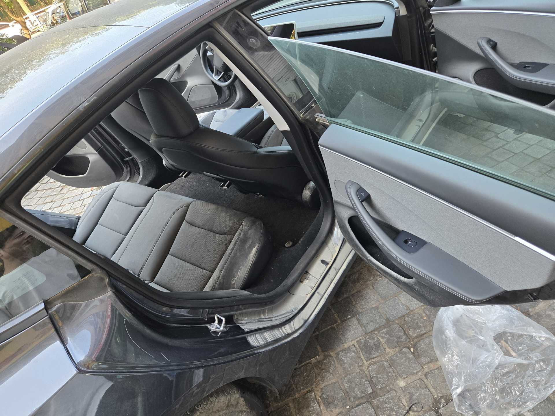 Tesla Model 3 2024 #6 Tesla Model 3 2024 صورة سيارة #6