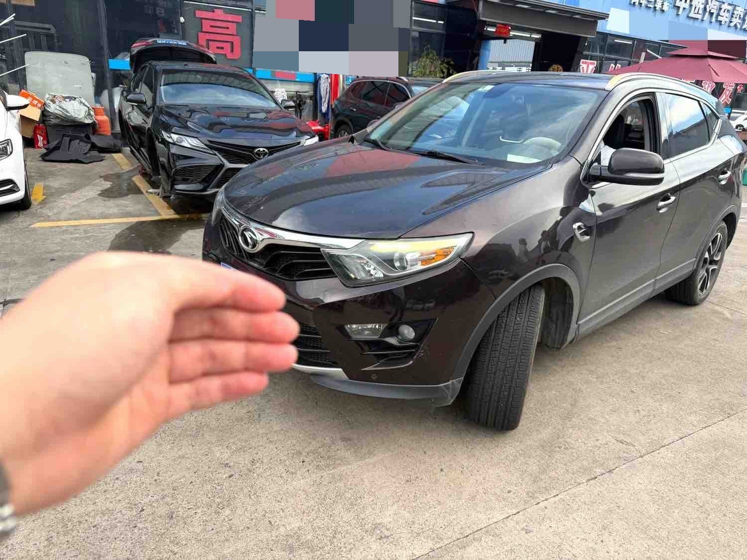 Soueast DX7 2017 Soueast DX7 2017 car image