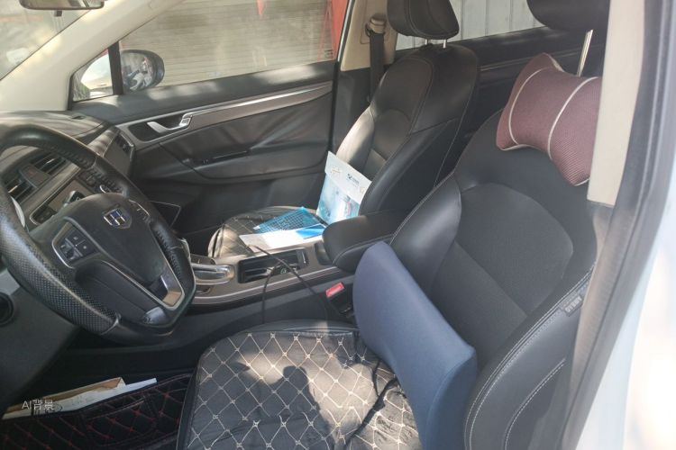GEELY Emgrand GS 2017 car image #17