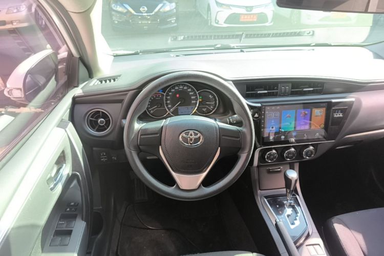 Toyota Corolla 2019 car image #11