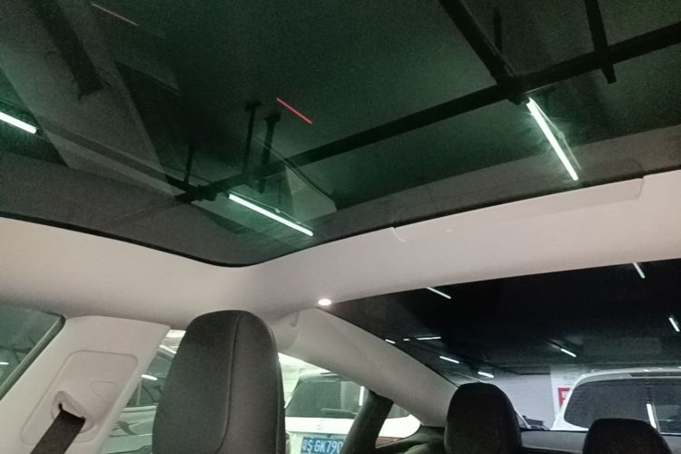 Tesla Model 3 2024 #18 Tesla Model 3 2024 car image #18