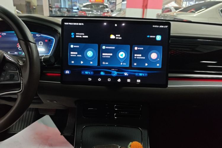 BYD Han 2022 car image #13