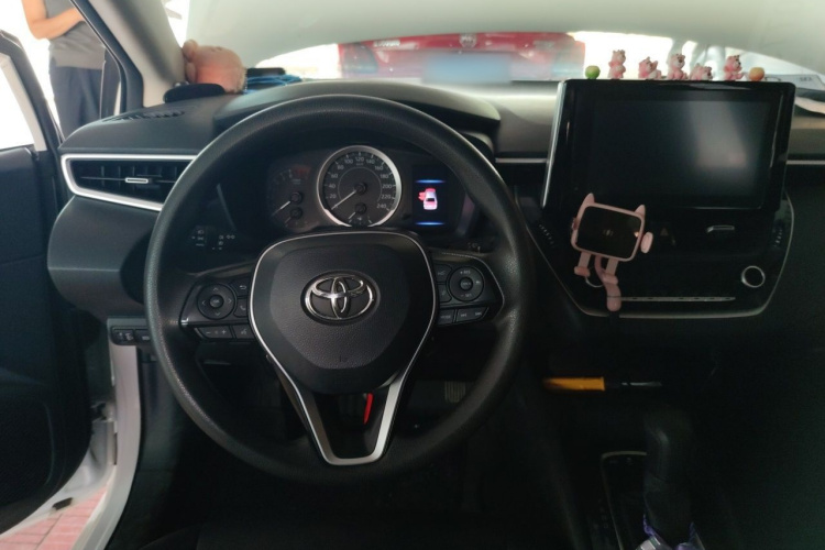 Toyota Corolla 2020 car image #11