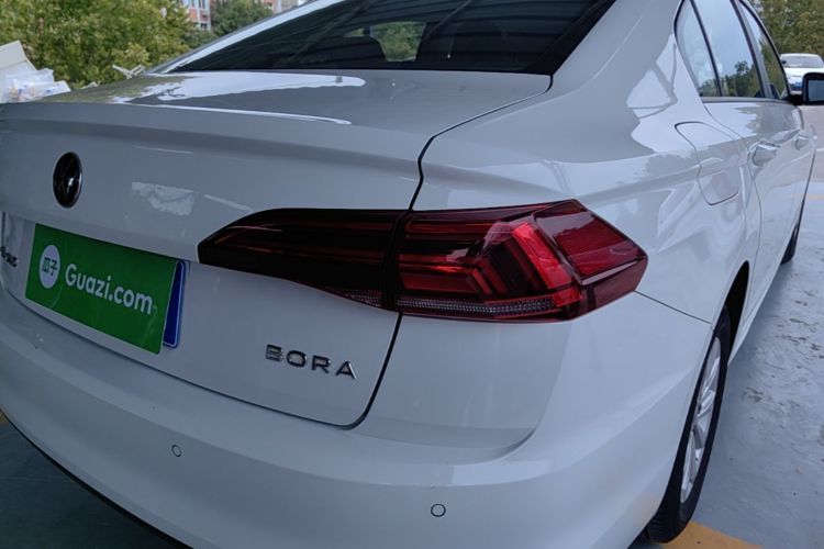 Volkswagen Bora 2022 car image #8