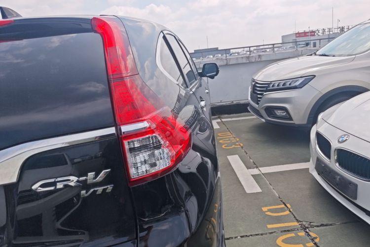 Honda CR-V 2017 car image #8
