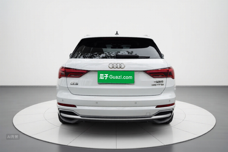 Audi Q3 2021 car image #6