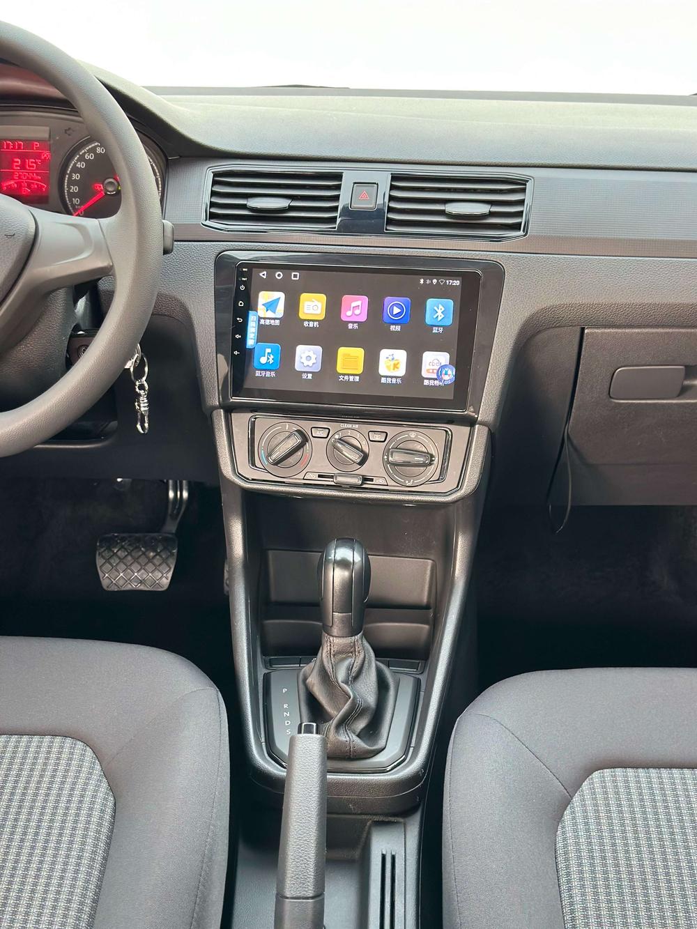 Volkswagen Santana 2022 car image #15