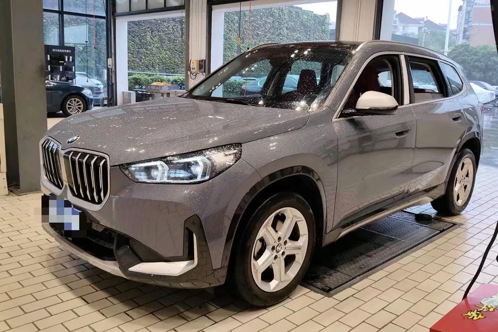 BMW X1 2024 BMW X1 2024 car image