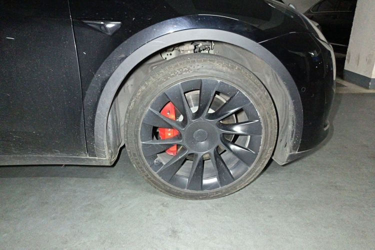 Tesla Model Y 2022 #6 Tesla Model Y 2022 car image #6