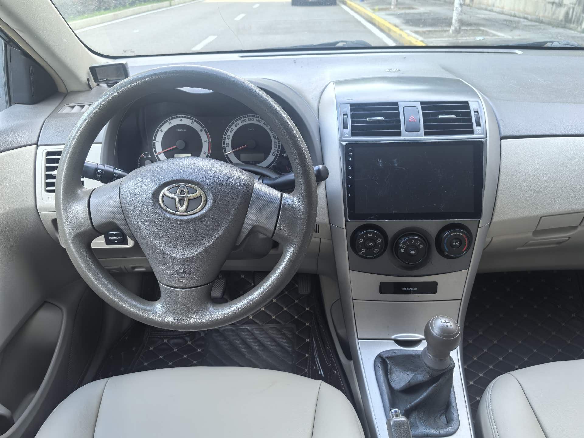 Toyota Corolla 2010 #7 Toyota Corolla 2010 car image #7
