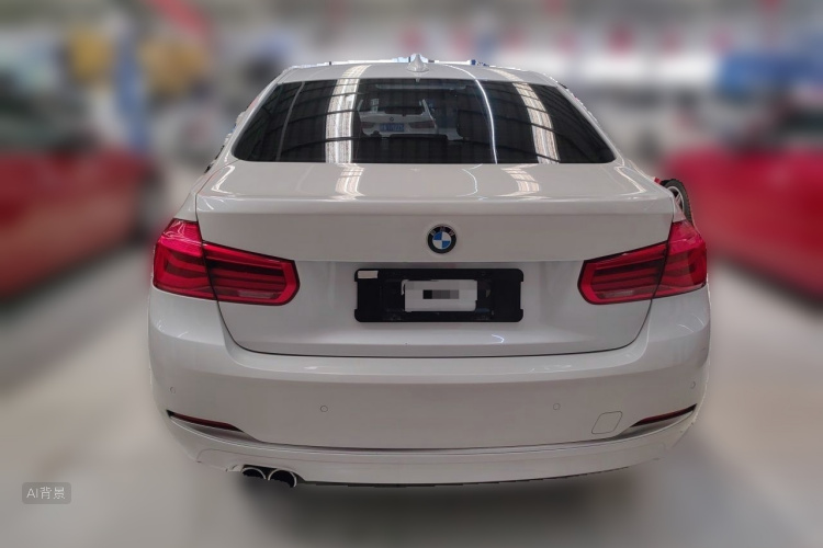 BMW 3 Series 2018 car image #6
