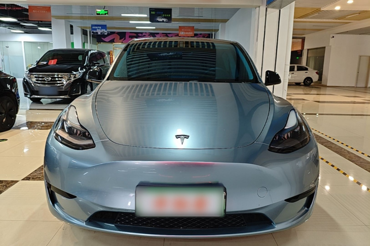 Tesla Model Y 2024 #3 Tesla Model Y 2024 car image #3