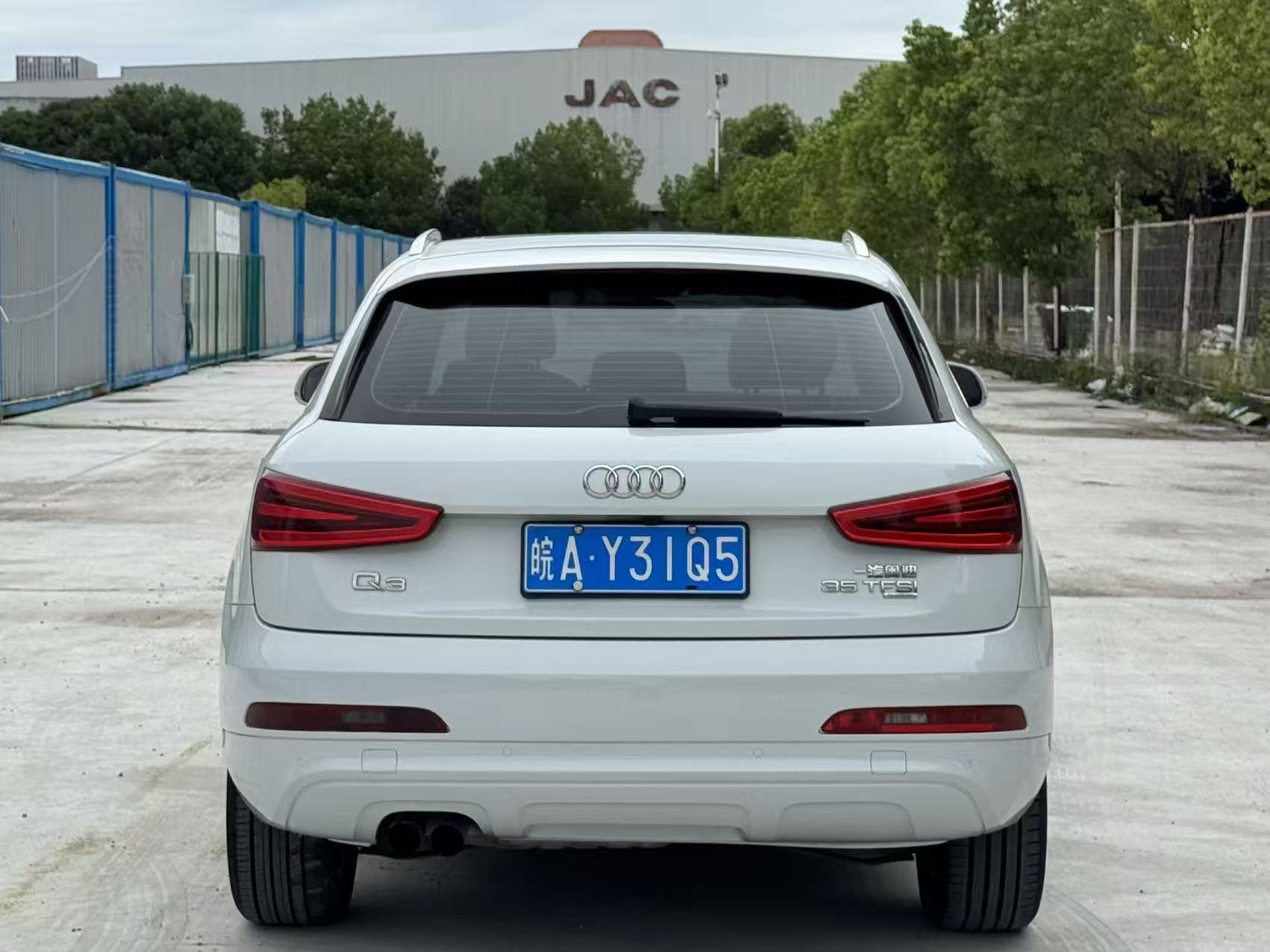Audi Q3 2014 #6 Audi Q3 2014 car image #6