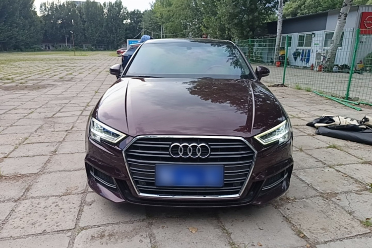 Audi A3 2019 #3 Audi A3 2019 car image #3
