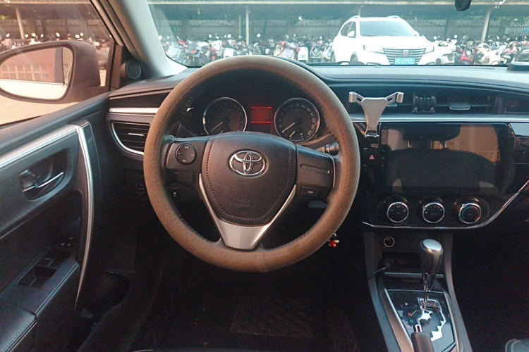 Toyota Corolla 2017 imagem de carro #11