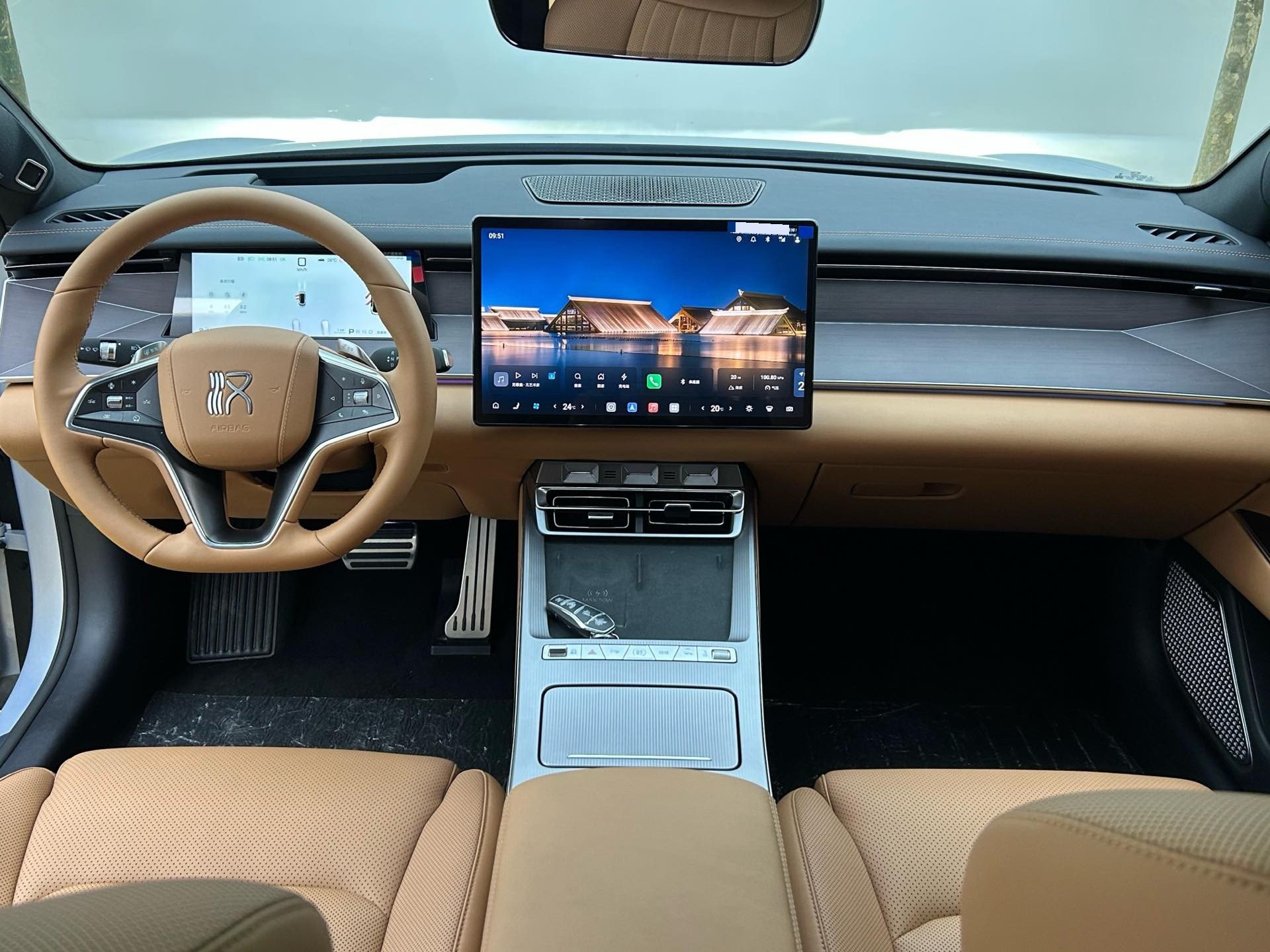 BYD HanL 2025 car image #8
