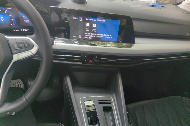 Volkswagen Golf 2021 car image #15