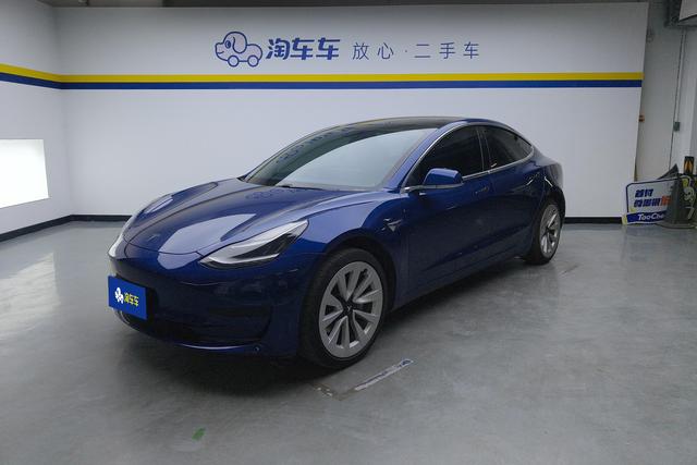 Tesla Model 3 2020 car image #18