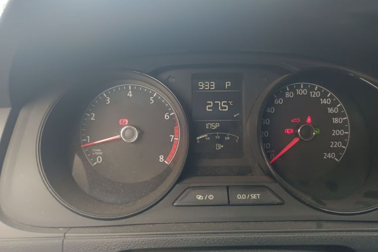Volkswagen Lavida 2017 car image #12