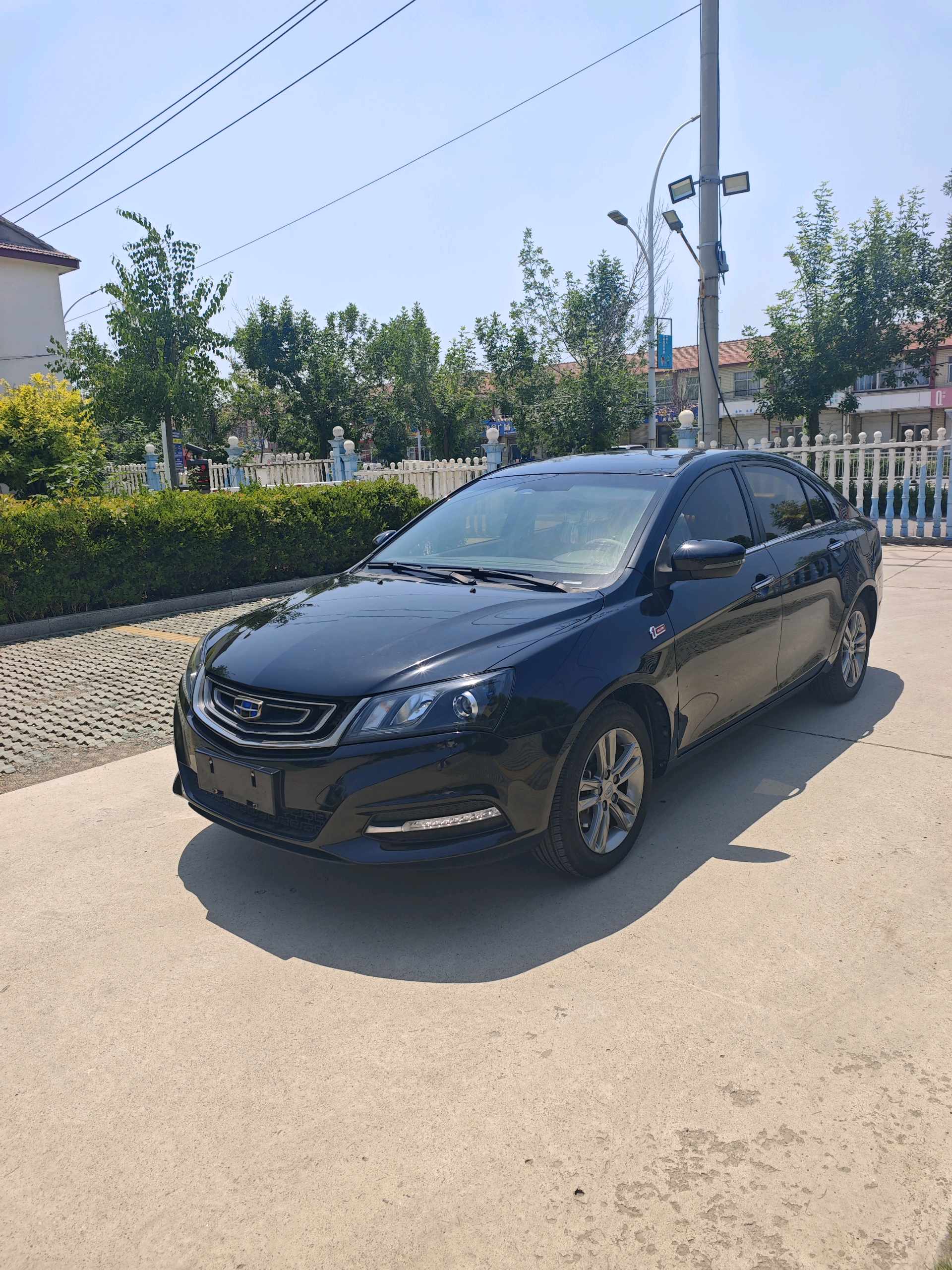 GEELY Emgrand 2018 car image 