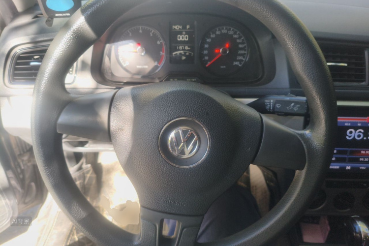 Volkswagen Lavida 2015 car image #12