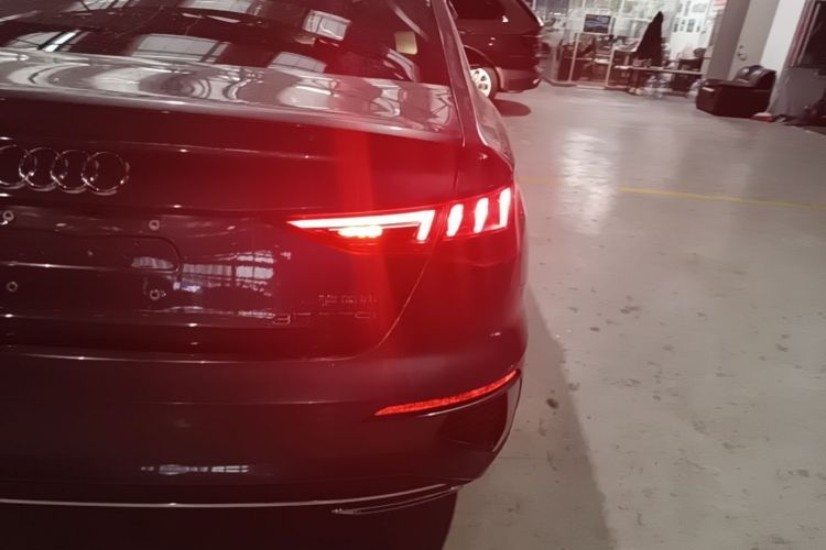 Audi A3 2023 immagine di auto #8