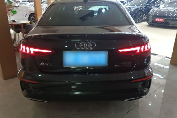 Audi A3 2022 immagine di auto #4