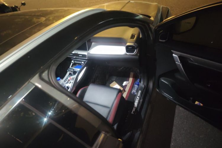 GEELY Coolray 2022 #21 GEELY Coolray 2022 car image #21
