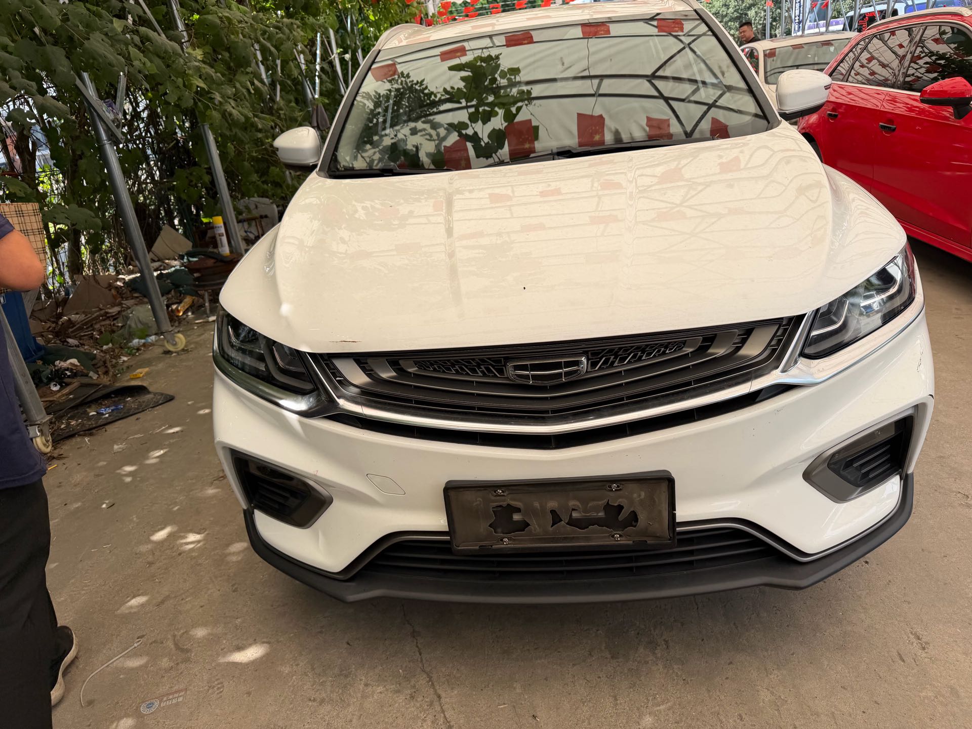 GEELY Coolray 2019 صورة سيارة #2