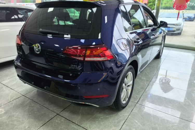 Volkswagen Golf 2019 #7 Volkswagen Golf 2019 car image #7