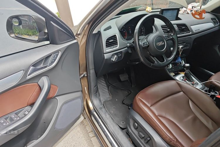 Audi Q3 2015 #18 Audi Q3 2015 car image #18