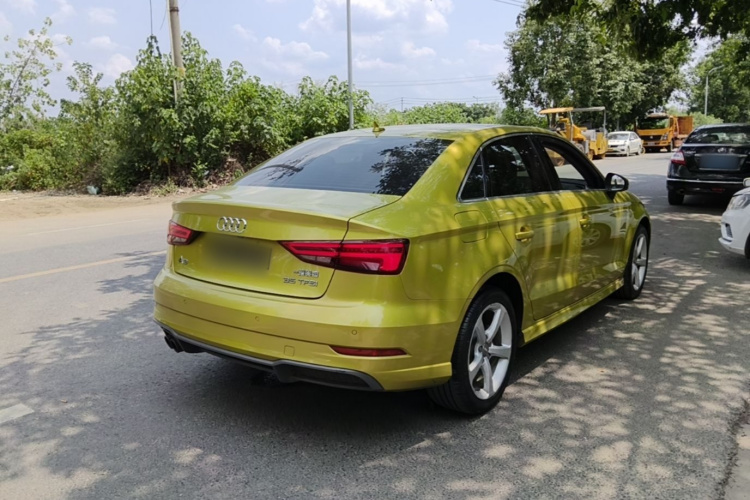 Audi A3 2018 car image #5