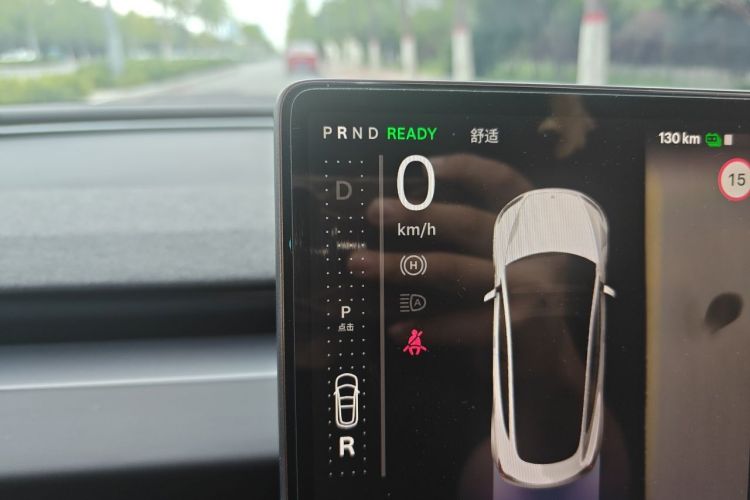 Tesla Model 3 2024 #14 Tesla Model 3 2024 car image #14