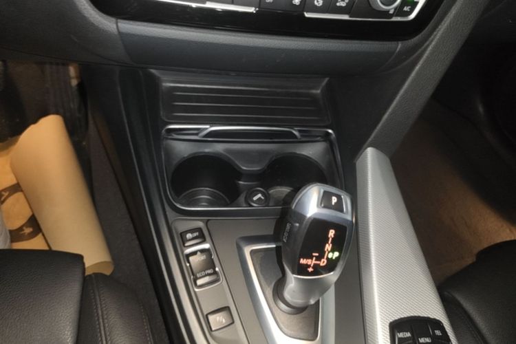 BMW 3 Series GT 2017 #14 BMW 3 Series GT 2017 car image #14
