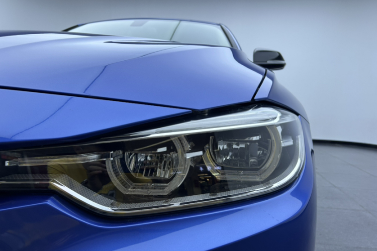 BMW 3 Series 2019 #26 BMW 3 Series 2019 car image #26