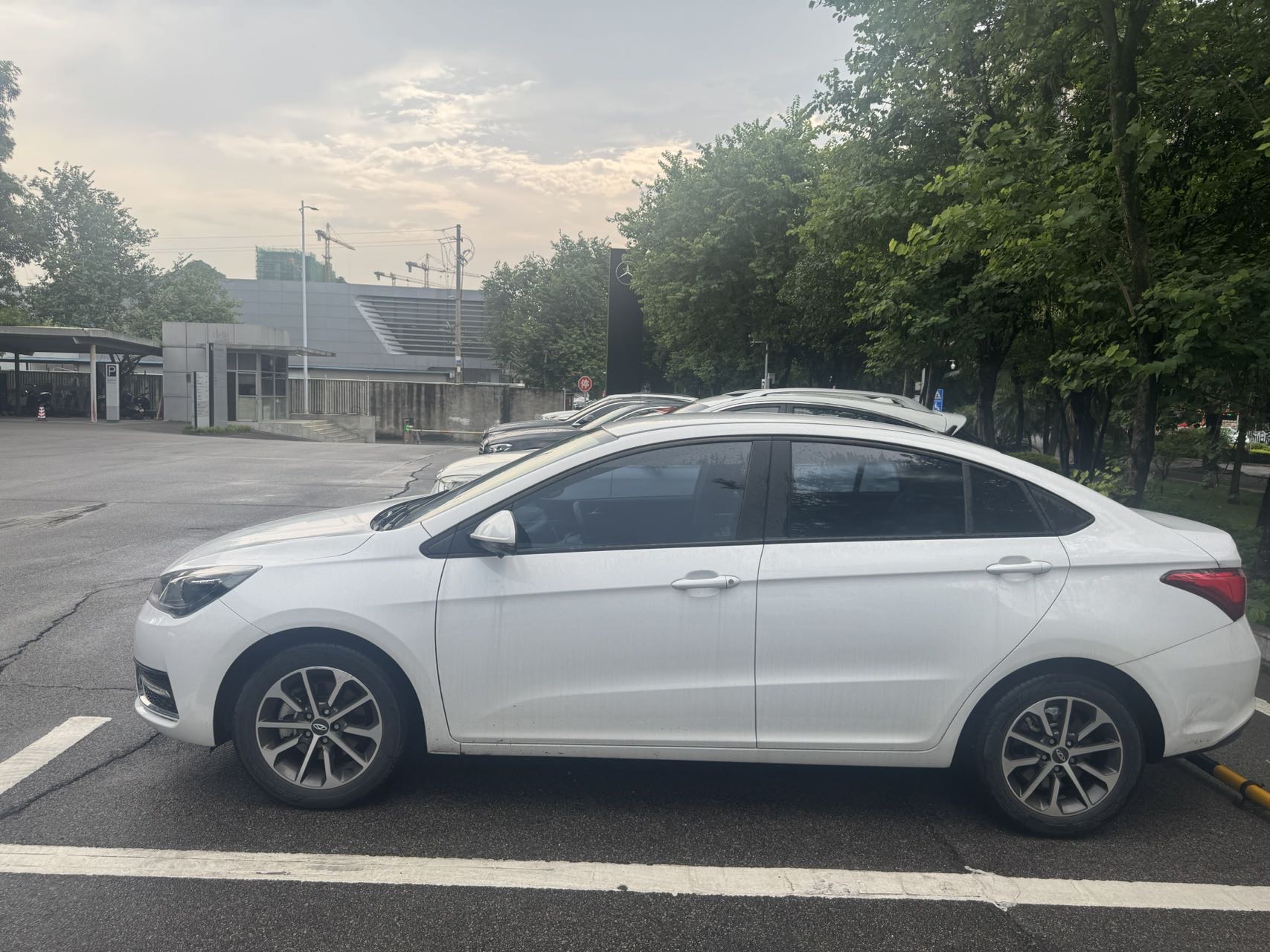 Chery Arrizo 5 2023 car image #3