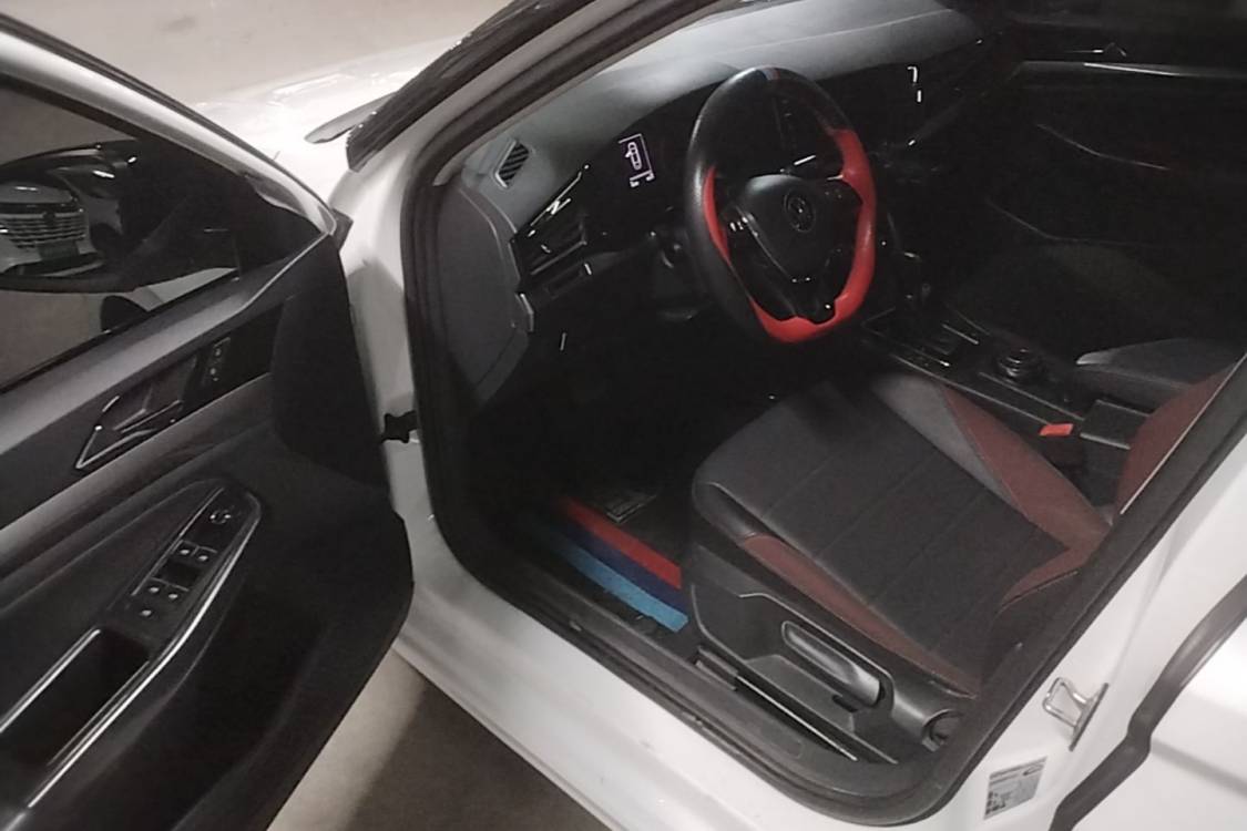 Volkswagen Bora 2021 صورة سيارة #24